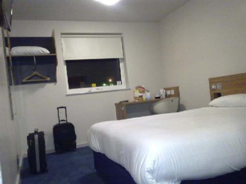 Travelodge Birmingham Central Bull Ring Exterior photo