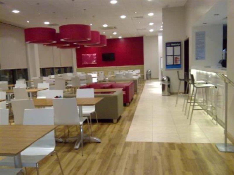 Travelodge Birmingham Central Bull Ring Exterior photo